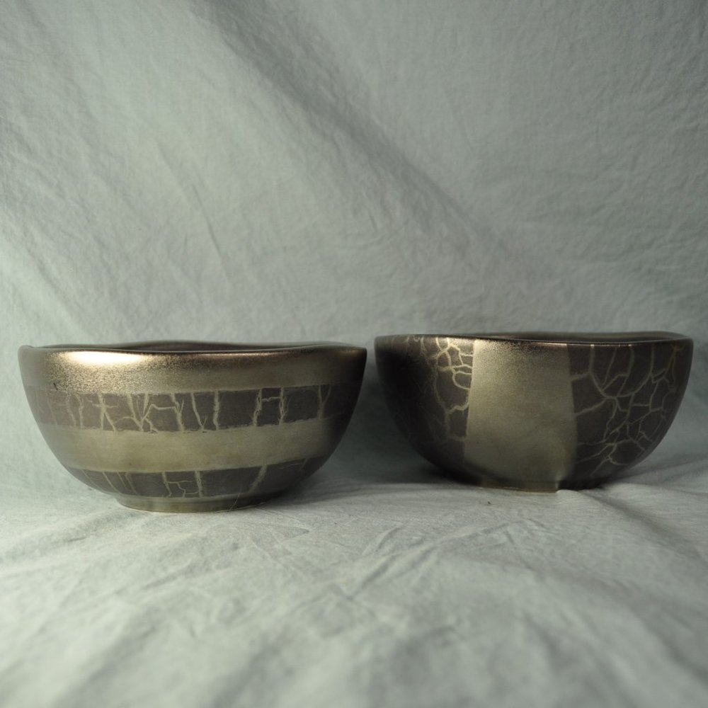 TWO signed 22 oz bowls 2007 Michael Wainwright pottery ceramic grey (w1451)